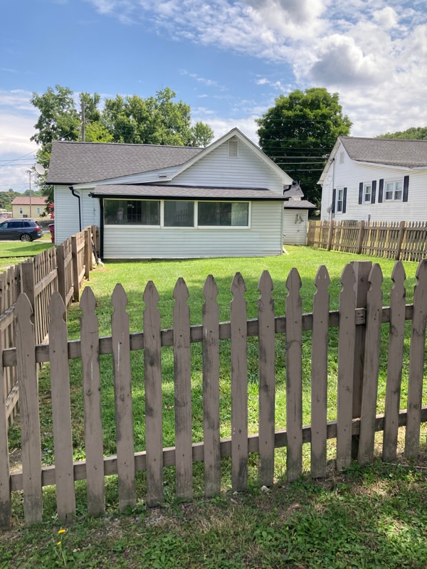 904 Afton St in Johnson City, TN - Building Photo - Building Photo