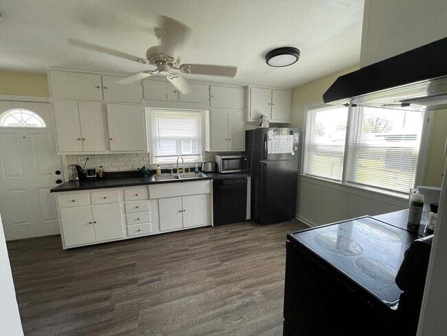 property at 901 S 28th St