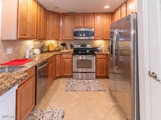 property at 9115 Napoli Ct