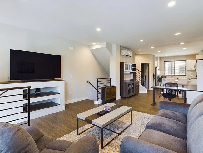 510 Coho Walk SE in Sammamish, WA - Building Photo - Building Photo