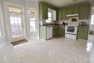 912 Tudor Ln in Clarksville, TN - Building Photo - Building Photo