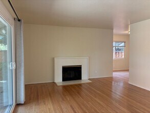 2347 Osborne Ave in Santa Clara, CA - Building Photo - Building Photo