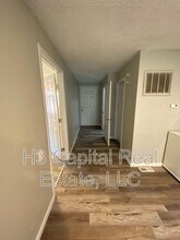 4900 Maryville Rd in Granite City, IL - Building Photo - Building Photo