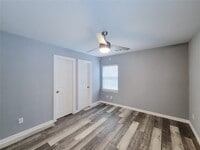 7204 Sandle St photo'