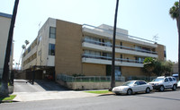 980 S Magnolia Ave in Los Angeles, CA - Foto de edificio - Building Photo