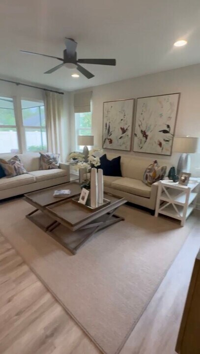 1362 Panther Preserve Pkwy in Jacksonville, FL - Foto de edificio