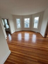 1381 Union St in Schenectady, NY - Foto de edificio - Building Photo