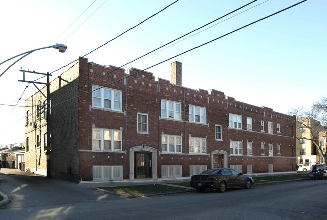 6201 S Troy St. Chicago IL in Chicago, IL - Foto de edificio - Building Photo