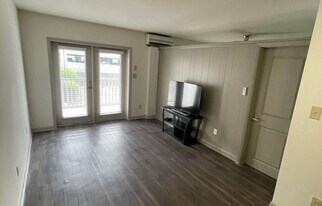 421 West in Athens, GA - Building Photo