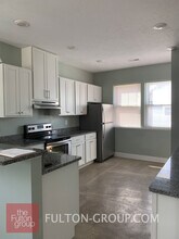 800 Fulton St E in Grand Rapids, MI - Building Photo - Building Photo