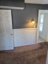 924 Fountain St NE in Grand Rapids, MI - Building Photo - Building Photo