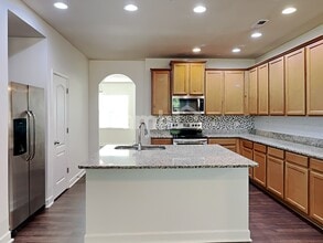 12326 Scott Creek Dr in Charlotte, NC - Building Photo - Building Photo