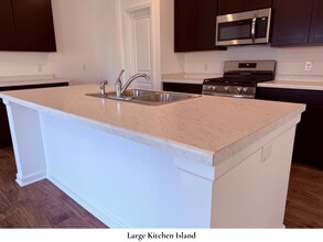 623 Arkansas Ln in Carmel, IN - Building Photo - Building Photo