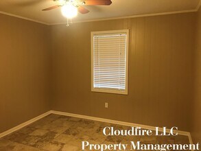 211 James Cir, Unit 218 in Oxford, MS - Building Photo - Building Photo
