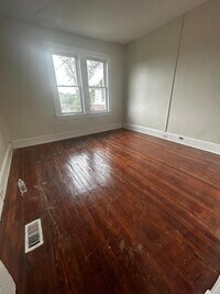 4806 Reisterstown Rd photo'