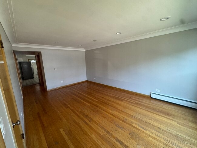 7241 W Belmont Ave in Chicago, IL - Building Photo - Building Photo