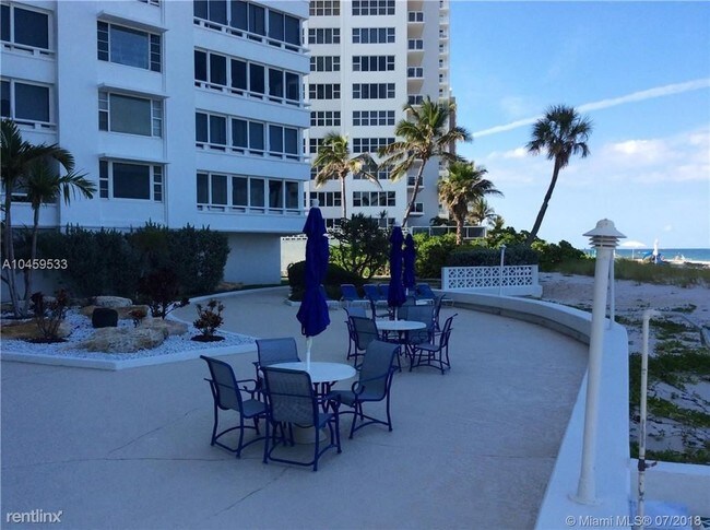 3600 Galt Ocean Dr in Fort Lauderdale, FL - Building Photo - Building Photo