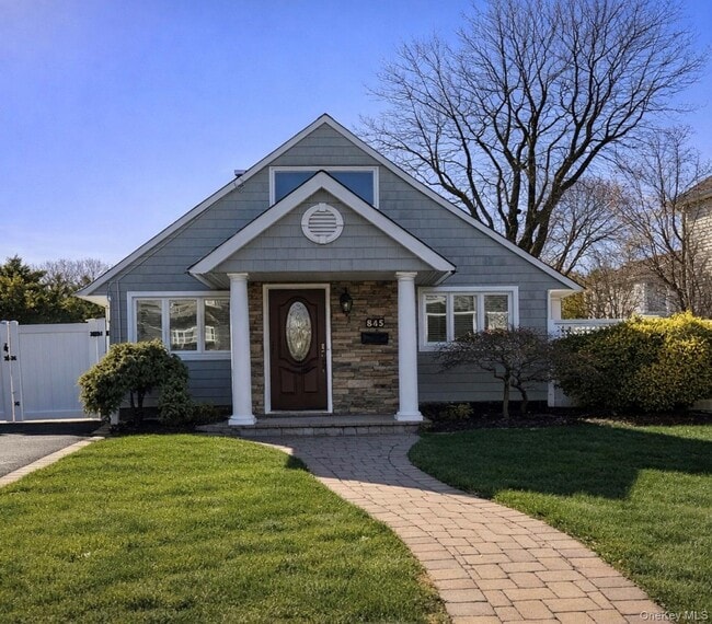 property at 56 Beverly Rd