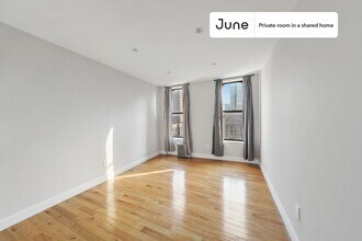 Private bedroom in 4 bed/2 bath Home in New York, NY - Building Photo - Building Photo