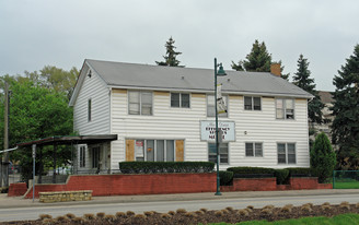 Main Street Efficiency Studios Motel Apartments