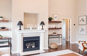 9876 Brimfield Dr in Cordova, TN - Building Photo - Building Photo