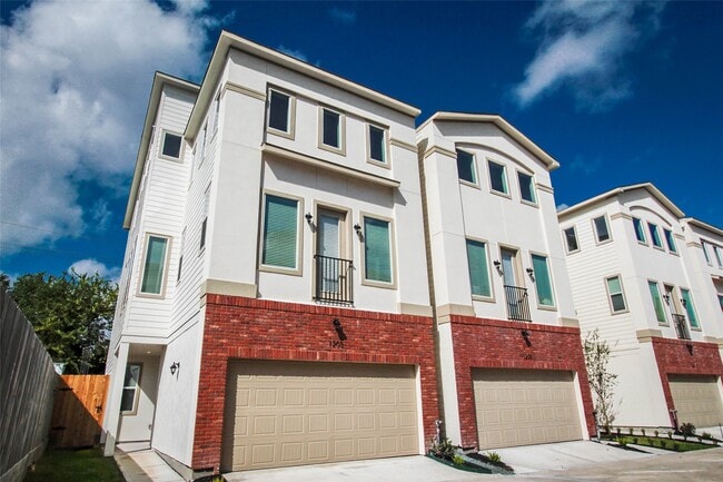 property at 1203 Cedarpost Tree Springs Pl