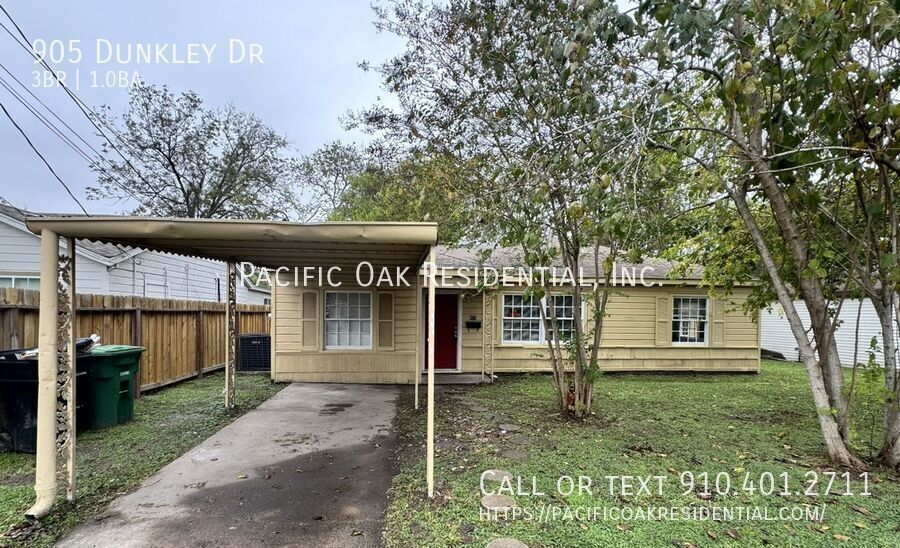 905 Dunkley Dr in Houston, TX - Building Photo