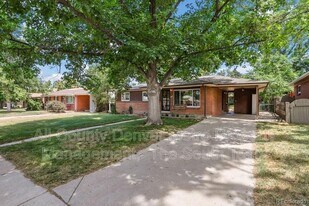 4120 S Inca St, Unit Alleyway - Garden Apt in Englewood, CO - Building Photo