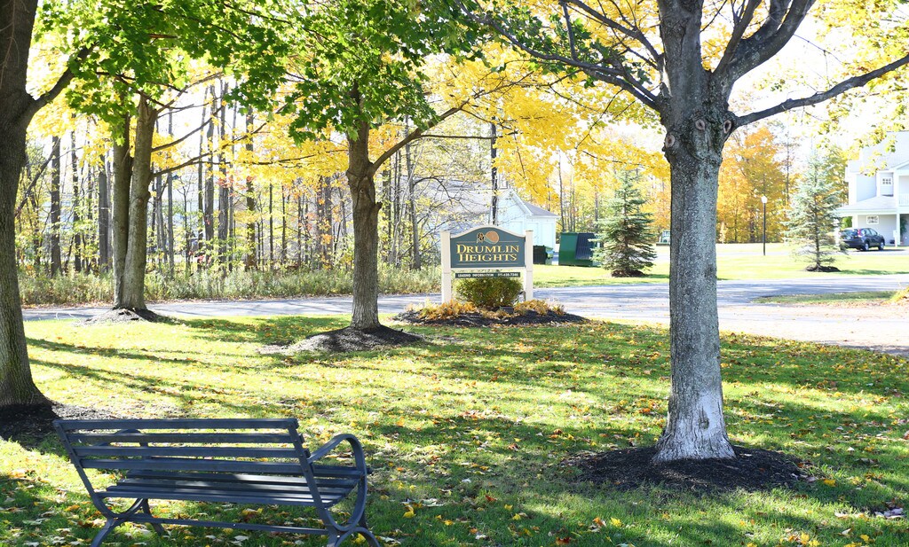 Drumlin Heights Apartments in Baldwinsville, NY