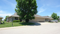 Parkway 6000 in Lawrence, KS - Foto de edificio - Building Photo