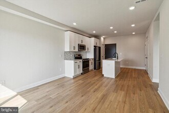 2157 E Lehigh Ave-Unit -207 in Philadelphia, PA - Building Photo - Building Photo