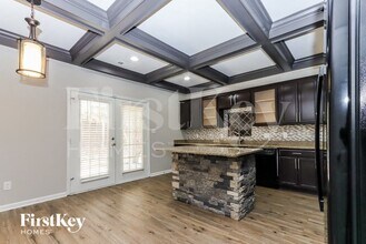 115 Macalester Dr in Newnan, GA - Foto de edificio - Building Photo