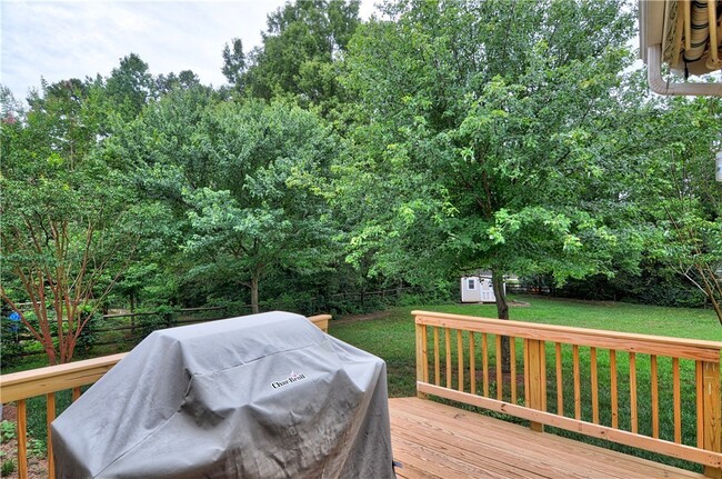18418 Torrence Chapel Estates Cir in Cornelius, NC - Building Photo - Building Photo
