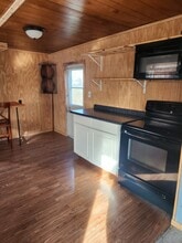 9751 Winchester Ave in Bunker Hill, WV - Building Photo - Building Photo