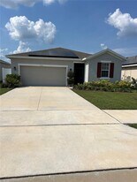 295 Lake Smart Cir in Winter Haven, FL - Building Photo