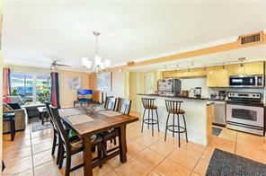 200 Palm Dr-Unit -7 in Naples, FL - Building Photo - Building Photo