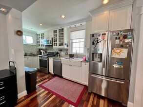 3906 21st St NE, Unit Two-storyhousewyards in Washington, DC - Foto de edificio - Building Photo