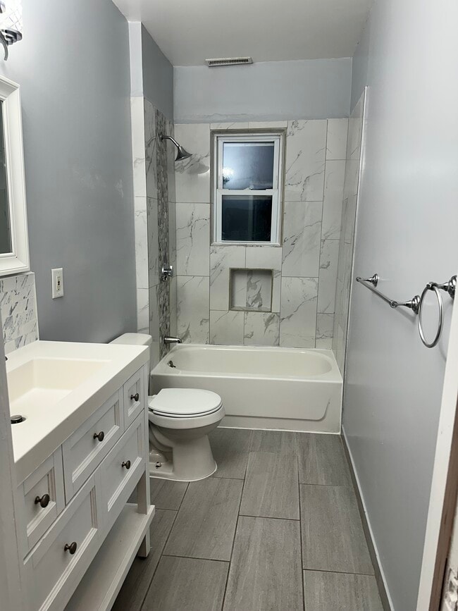 16 Sabra St, Unit Raisa