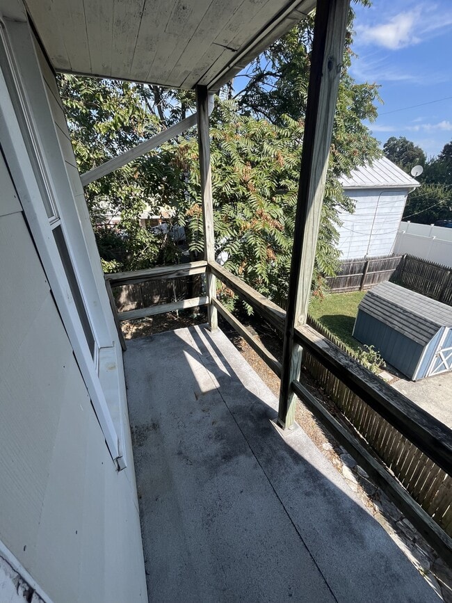 1027 Church St in Lebanon, PA - Building Photo - Building Photo