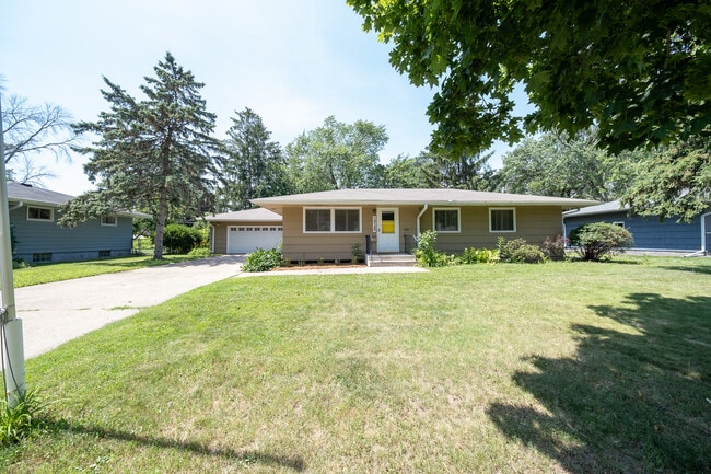 property at 10130 Fremont Ave S