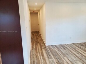 11801 SW 180th St in Miami, FL - Building Photo - Building Photo