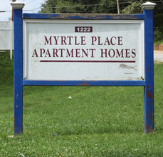 Myrtle Street Apartments in Gainesville, GA - Building Photo - Building Photo