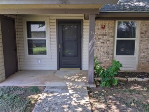 591 E Hwy St in Fredericksburg, TX - Building Photo - Building Photo