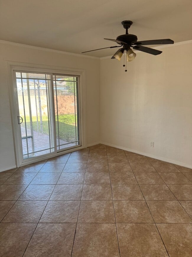 6184 Lorca Dr in San Diego, CA - Building Photo - Building Photo