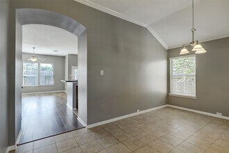 13834 Rolling River Ln in Houston, TX - Building Photo - Building Photo