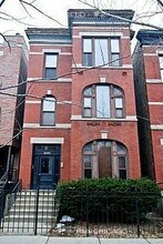 2141 N Sheffield Ave, Unit #2 in Chicago, IL - Building Photo - Building Photo