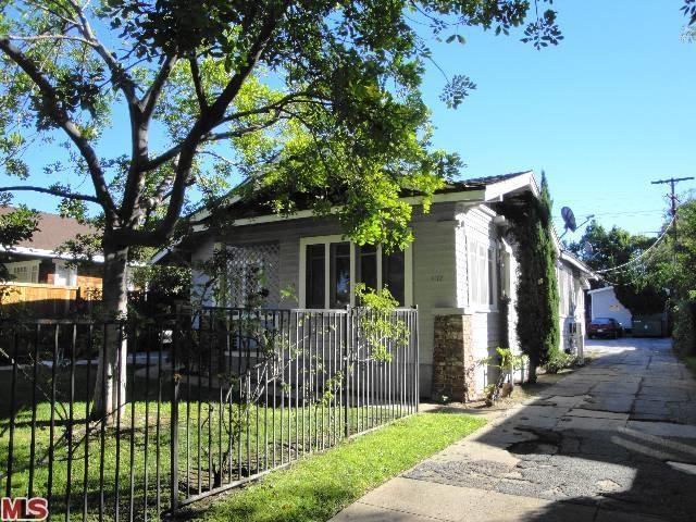 1166 N Sierra Bonita Ave in Pasadena, CA - Building Photo