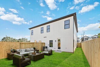 3845 Seabrook St in Houston, TX - Building Photo - Building Photo