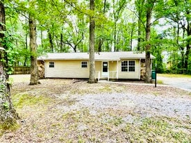 596 Myers Rd in Winchester, TN - Building Photo