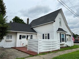 416 Broadway St in Elmira, NY - Building Photo